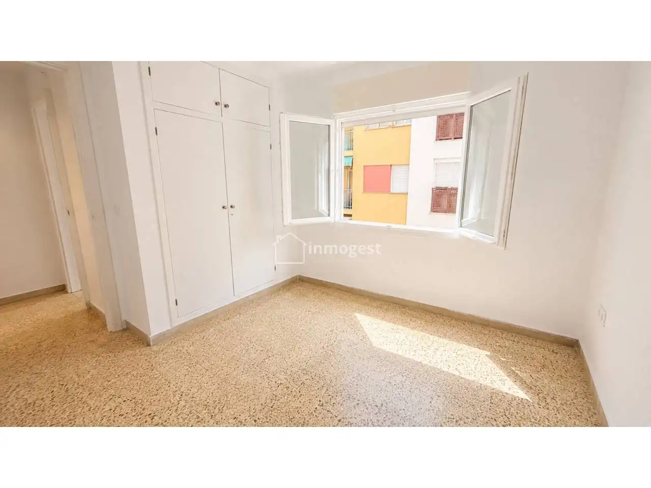Habitación de Piso en venta en Salt con Balcón