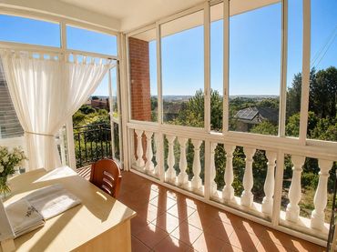 Villa con balcone in vendita a Pedrezuela