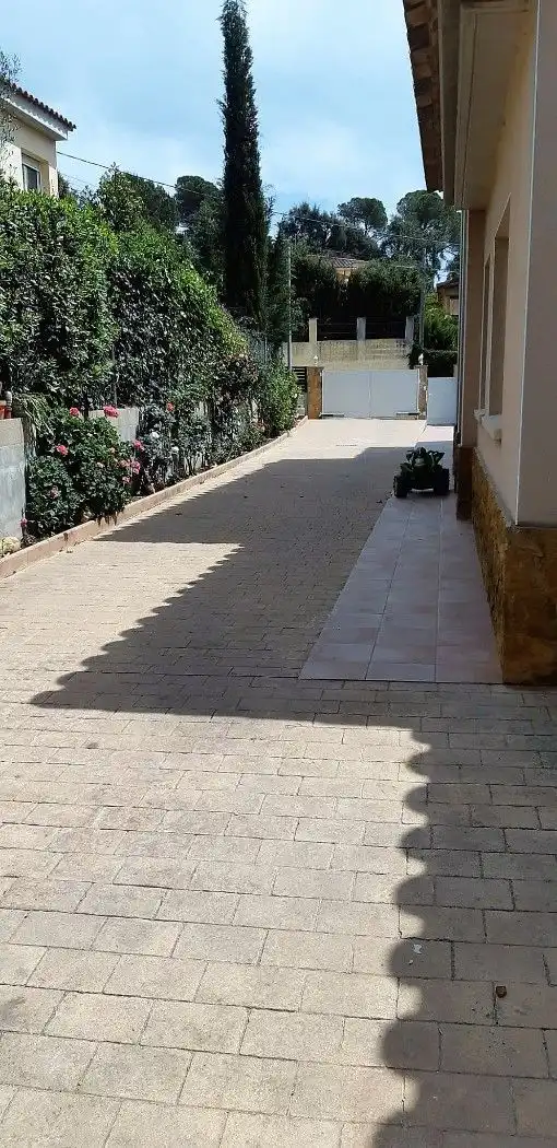 Chalet con piscina en venta en Urbanitzacions del Nord, imagen 2