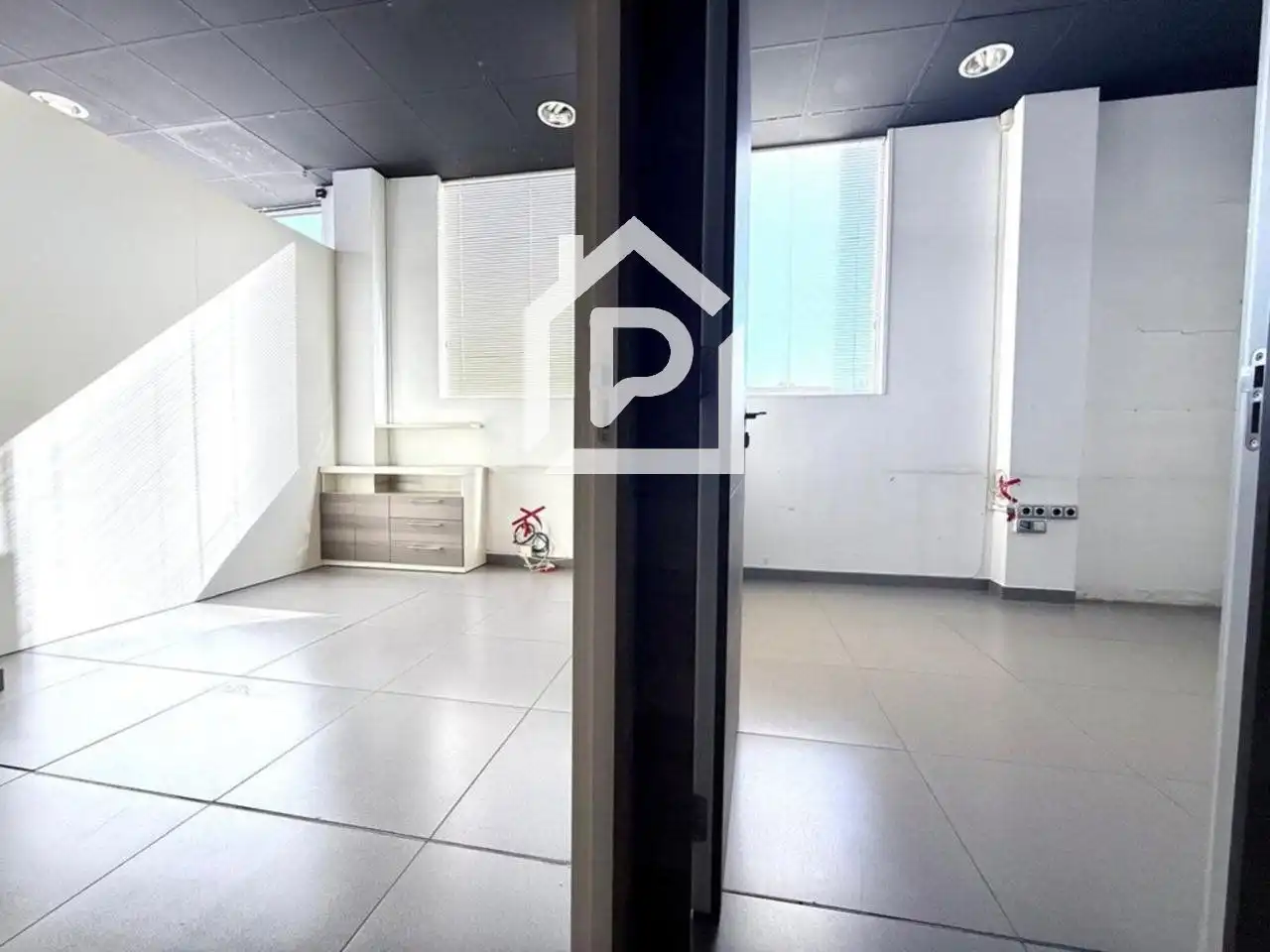 Local comercial en venta en Salvador Dalí i Domènech, imagen 21