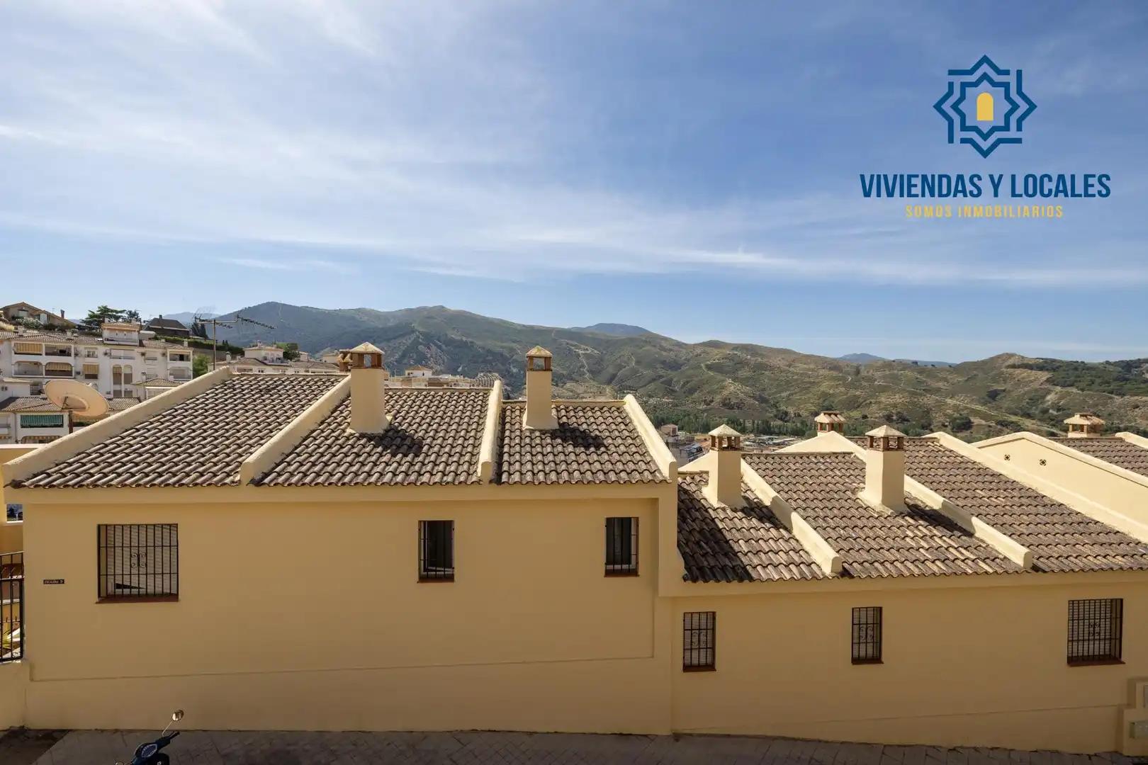 Casa aparellada amb terrassa en venda a Cenes de la Vega, imagen 19