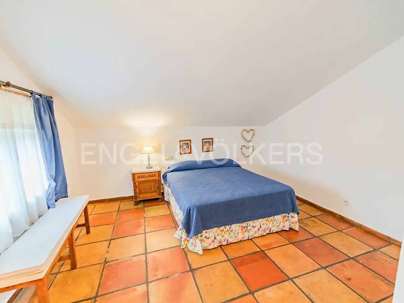 Dormitori de Casa o xalet en venda en Alicante / Alacant amb Aire condicionat, Calefacció i Jardí privat