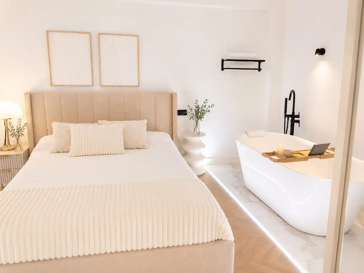 Bedroom of Flat for sale in Baza  with Air Conditioner, Heating and Parquet flooring