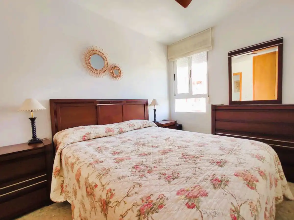 Habitación de Apartamento en venta en Canet d'En Berenguer con Terraza, Amueblado y Piscina comunitaria