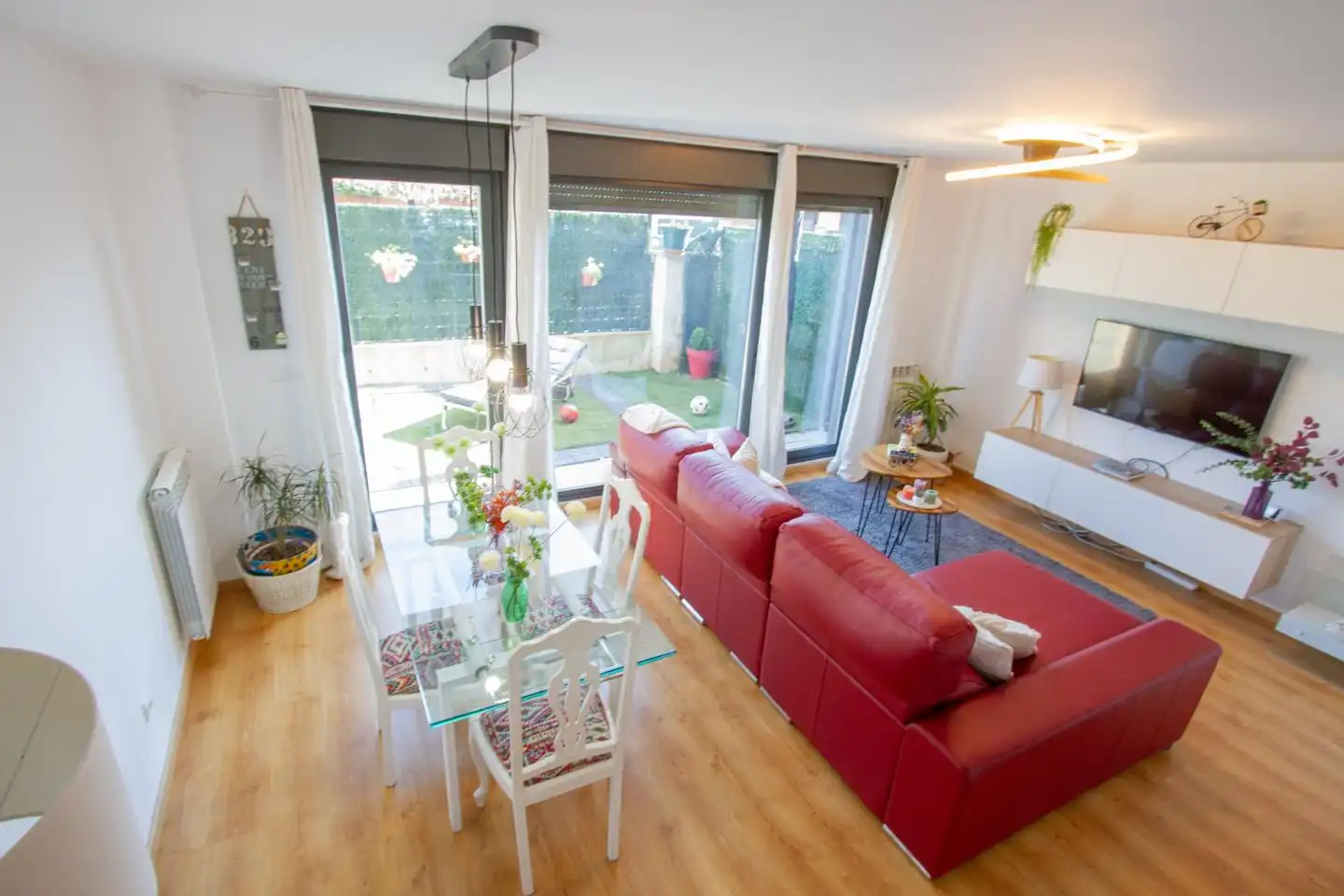 Sala de estar de Casa o chalet en venta en Aoiz / Agoitz con Jardín privado, Terraza y Amueblado