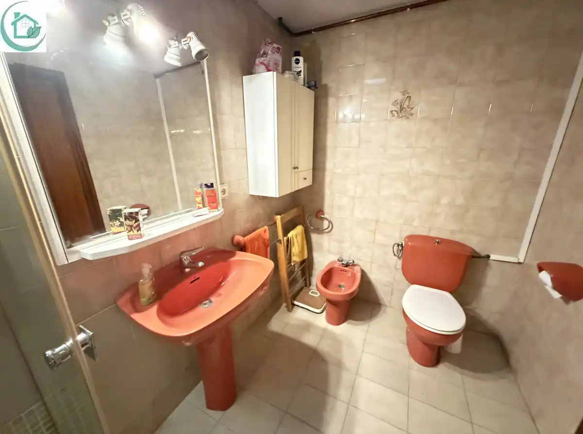 Bathroom of Detached homes for sale in Viladecans  with Air Conditioner, Private garden and Storage room