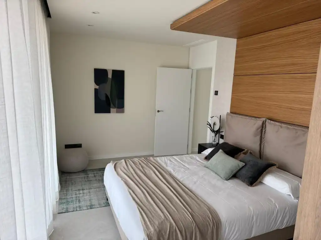 Dormitori de Casa o xalet en venda en Rojales amb Jardí privat, Piscina i Moblat
