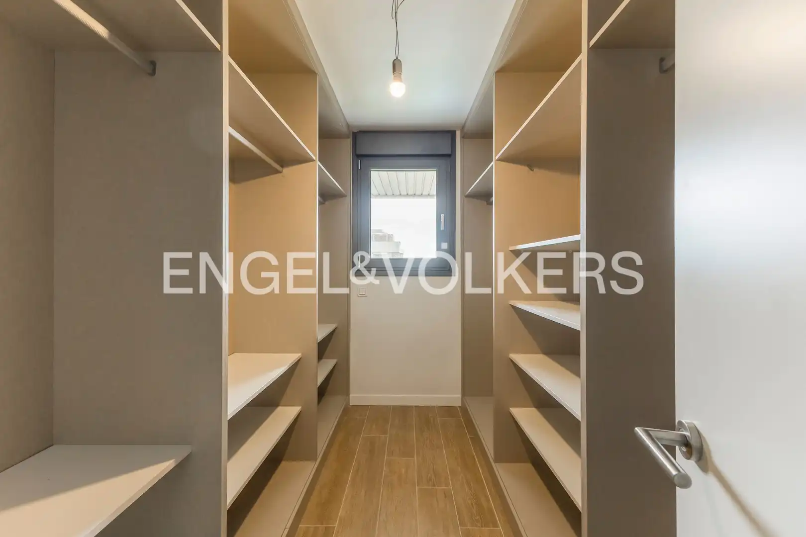 Flat for rent in Madrid  with Air Conditioner, Heating and Terrace