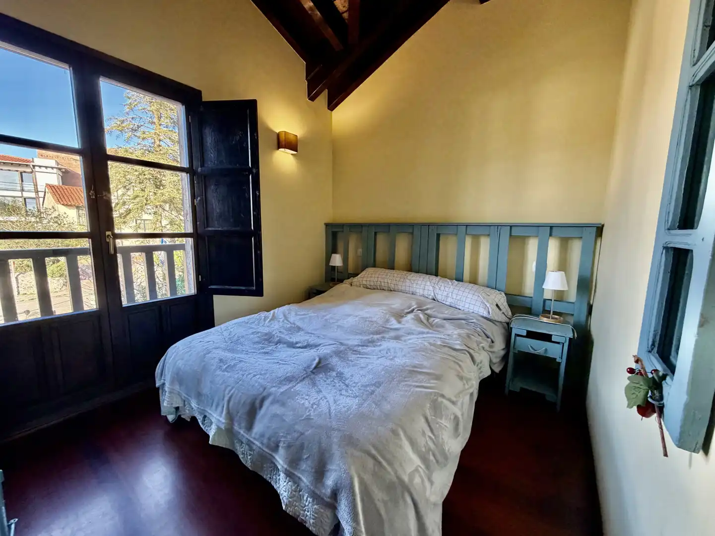 Bedroom of Detached homes for sale in Santillana del Mar  with Heating, Private garden and Furnished