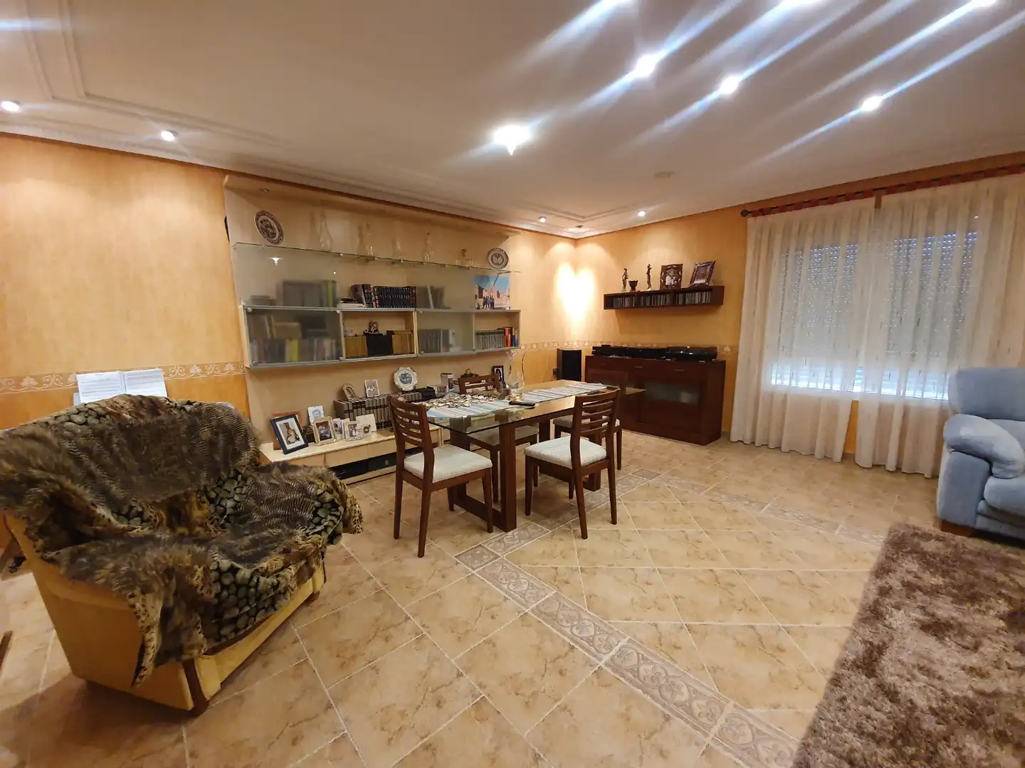 Sala de estar de Casa o chalet en venta en Cogollos de Guadix con Aire acondicionado, Jardín privado y Terraza