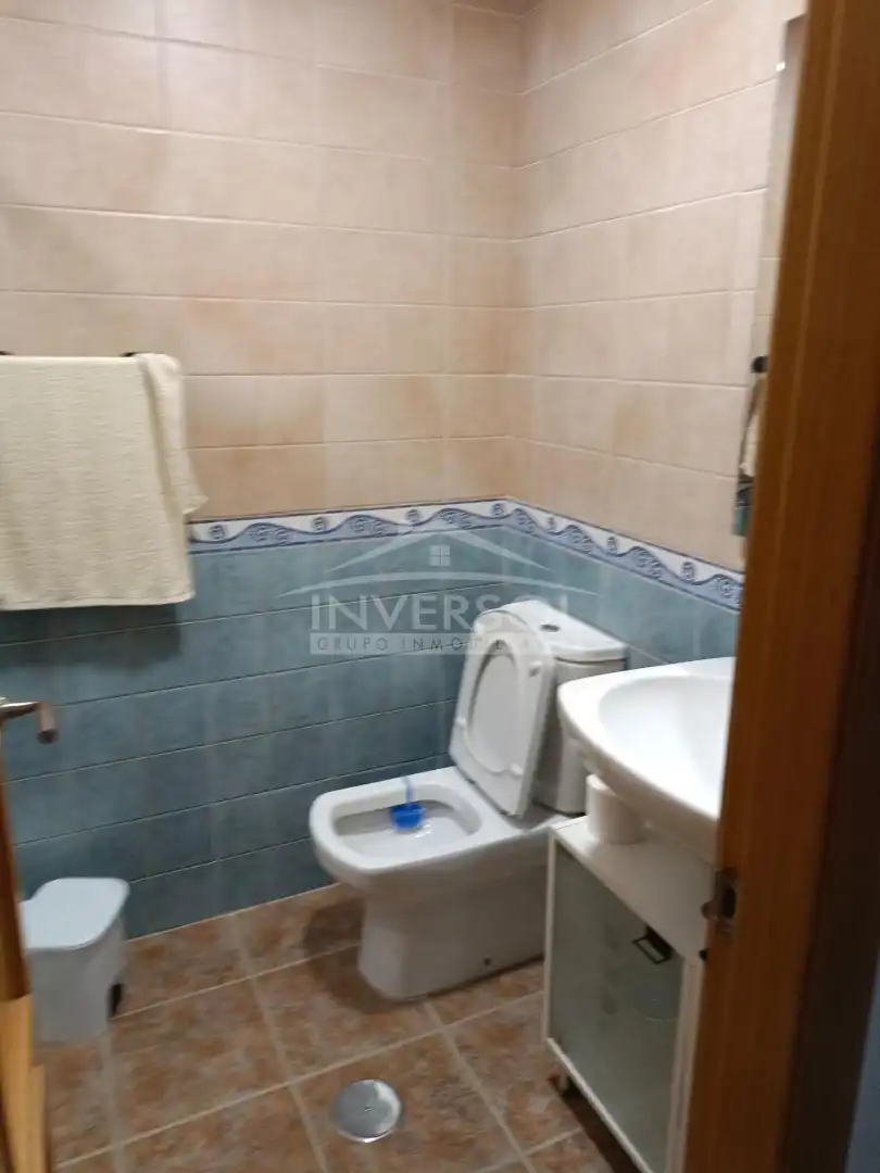 Badezimmer von Wohnung zur Miete in Alcolea mit Heizung, Möbliert und Gemeinschaftspool