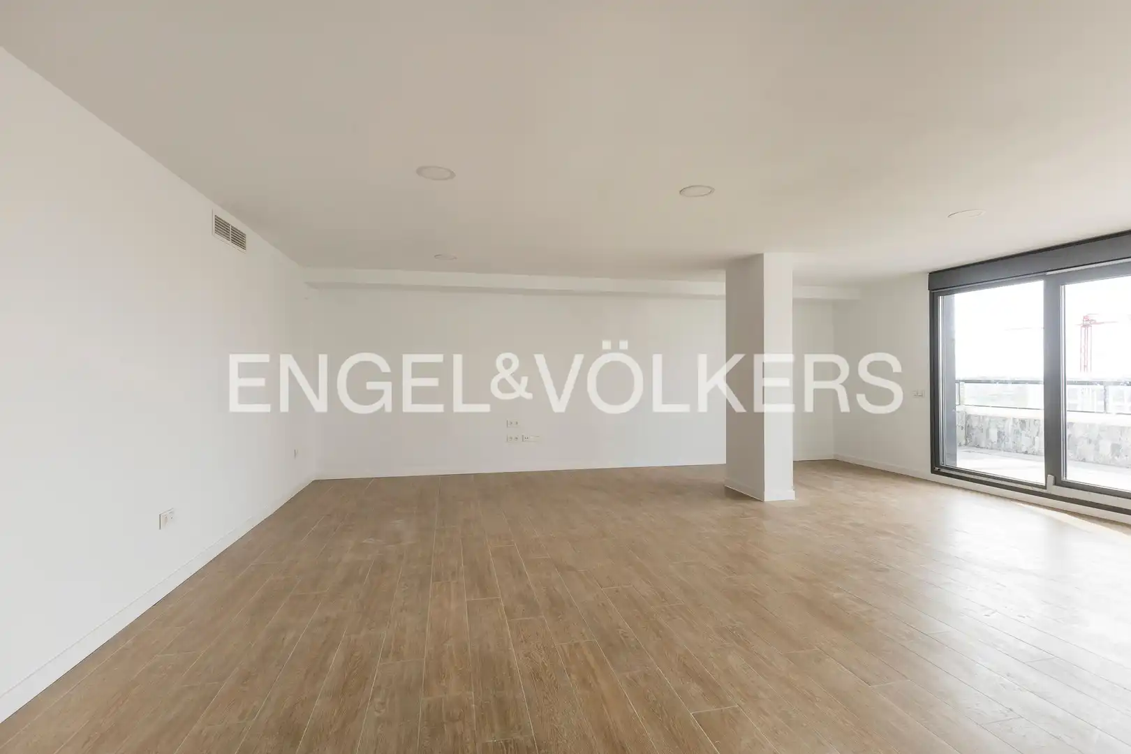 Dining room of Flat for rent in Madrid  with Air Conditioner, Heating and Terrace