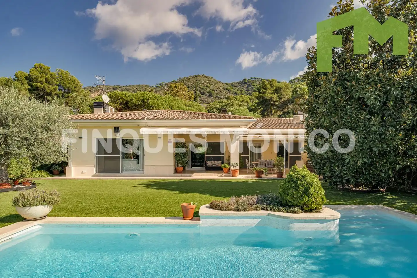 Casa o xalet en venda a De La Riera, Teià