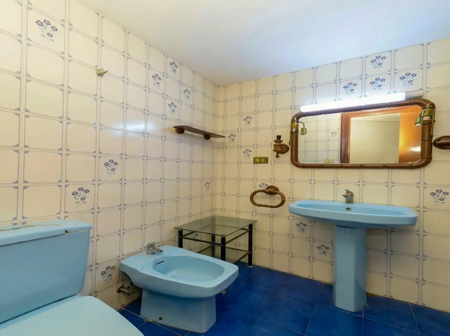 Bathroom of Buildings for sale in Vila-real