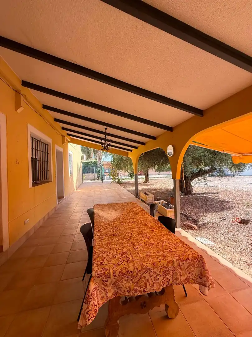 Terraza de Casa o chalet de alquiler en Elche / Elx con Aire acondicionado, Calefacción y Jardín privado