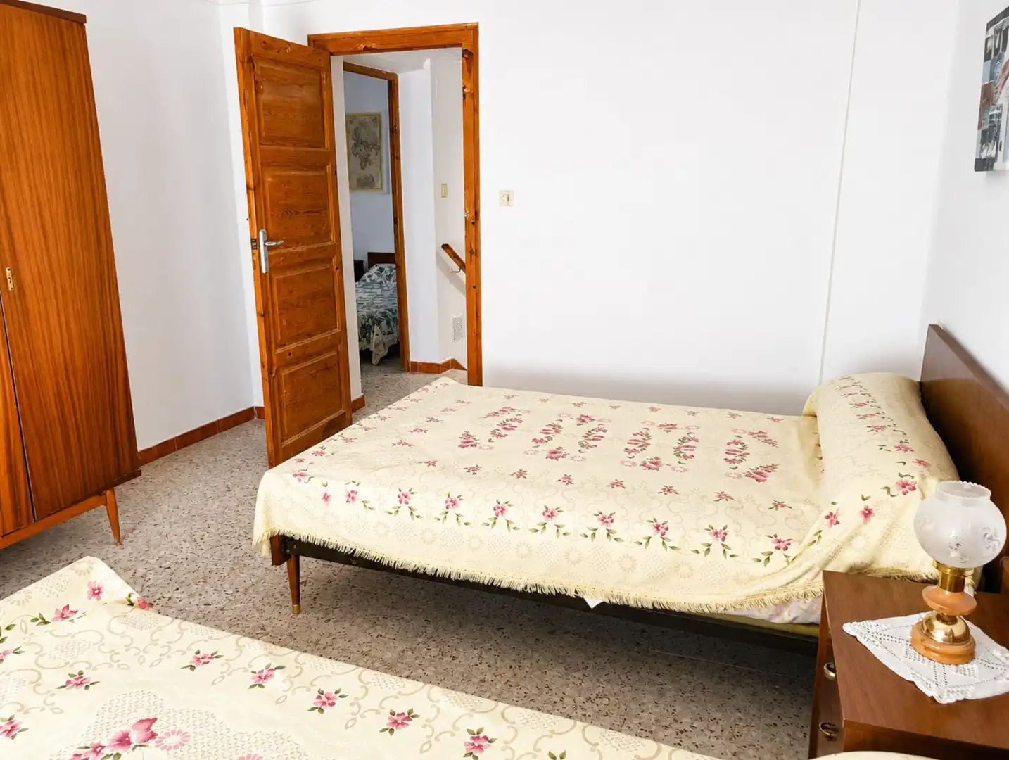 Schlafzimmer von Country house zum Verkauf in Montón mit Abstellraum