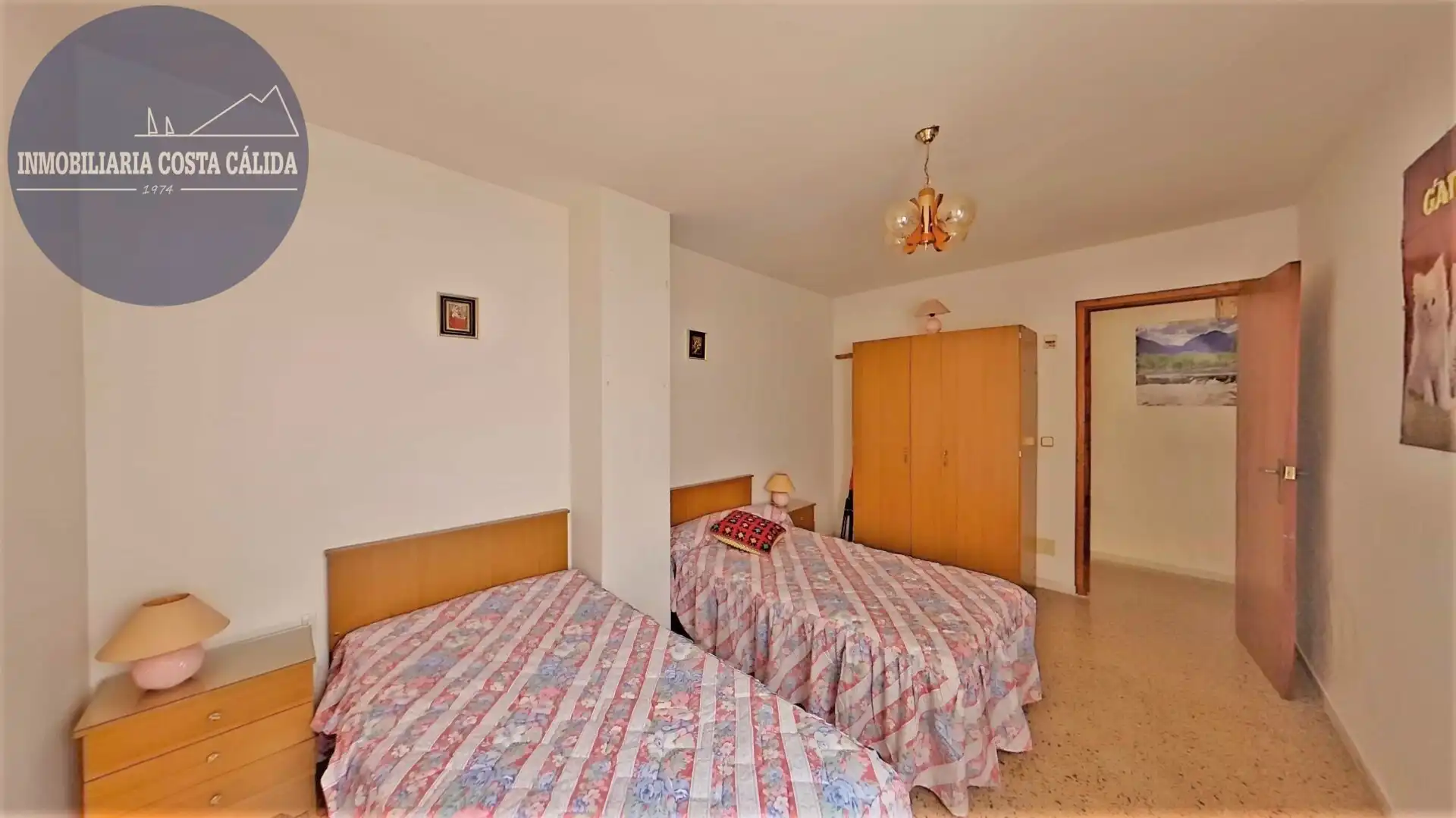 Habitación de Piso en venta en Águilas con Amueblado y Balcón