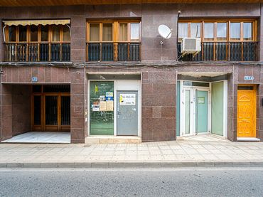 Local comercial en venda a C/ San Sebastián