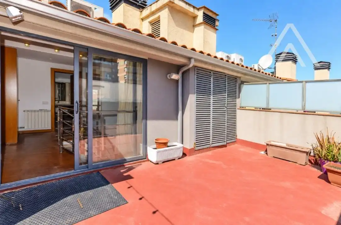 Duplex with terrace for sale in Creu Alta - Puiggener