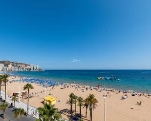 Dormitori de Pis de lloguer en Benidorm amb Aire condicionat