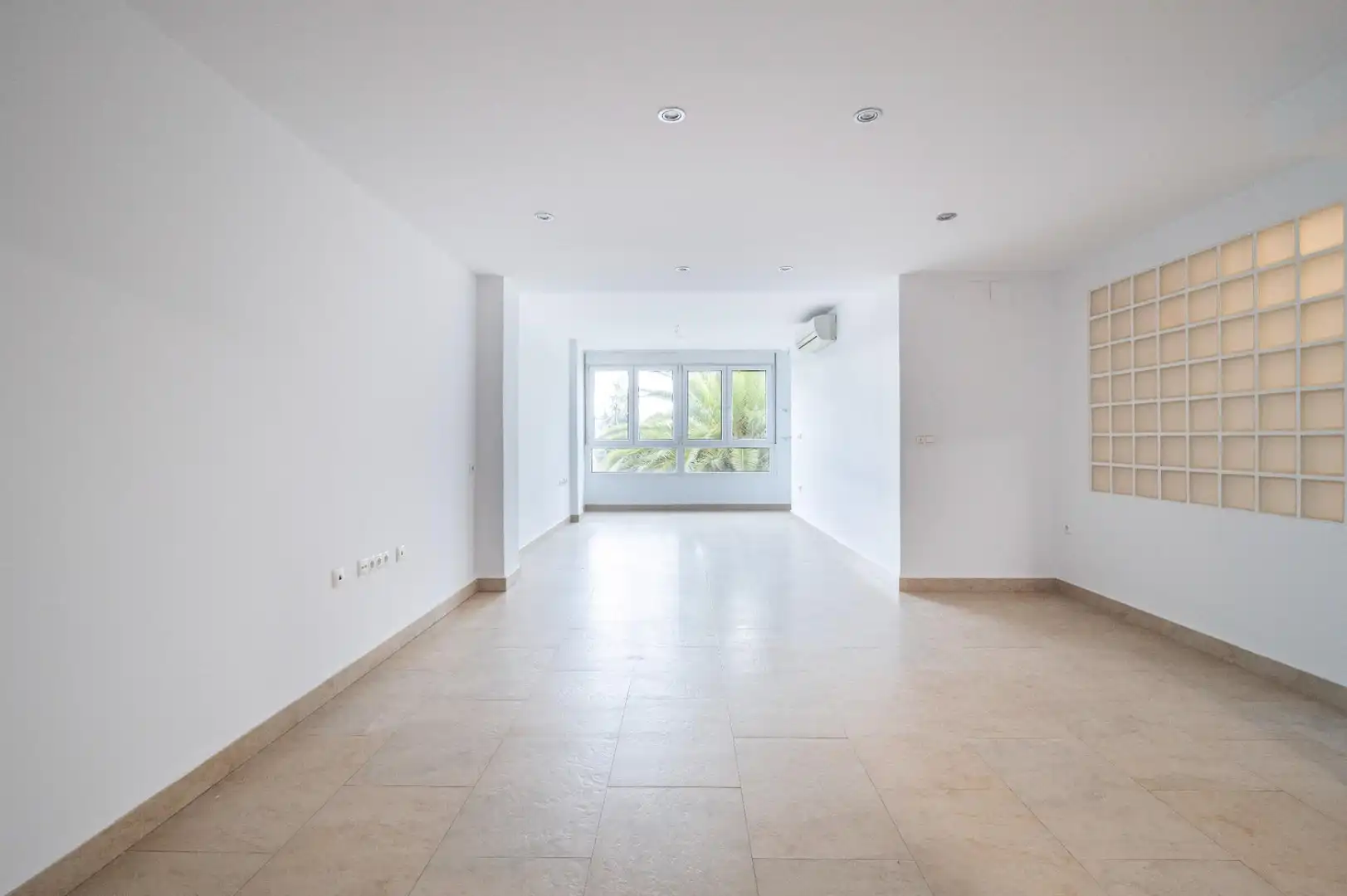 Piso en venta en Granada con Aire acondicionado y Calefacción