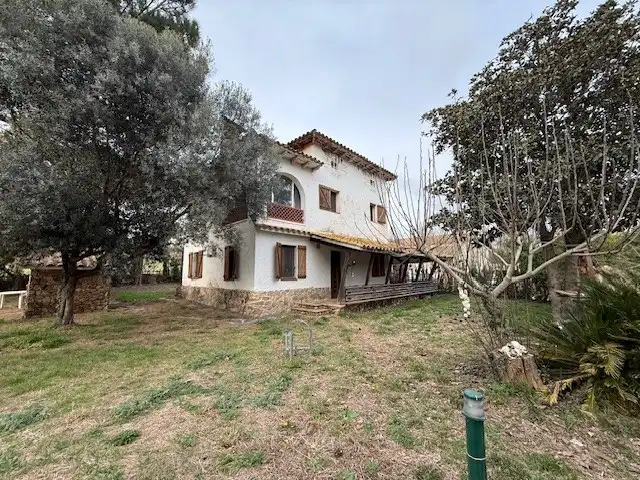 Vista exterior de Finca rústica en venda en Santa Maria de Palautordera amb Jardí privat i Piscina