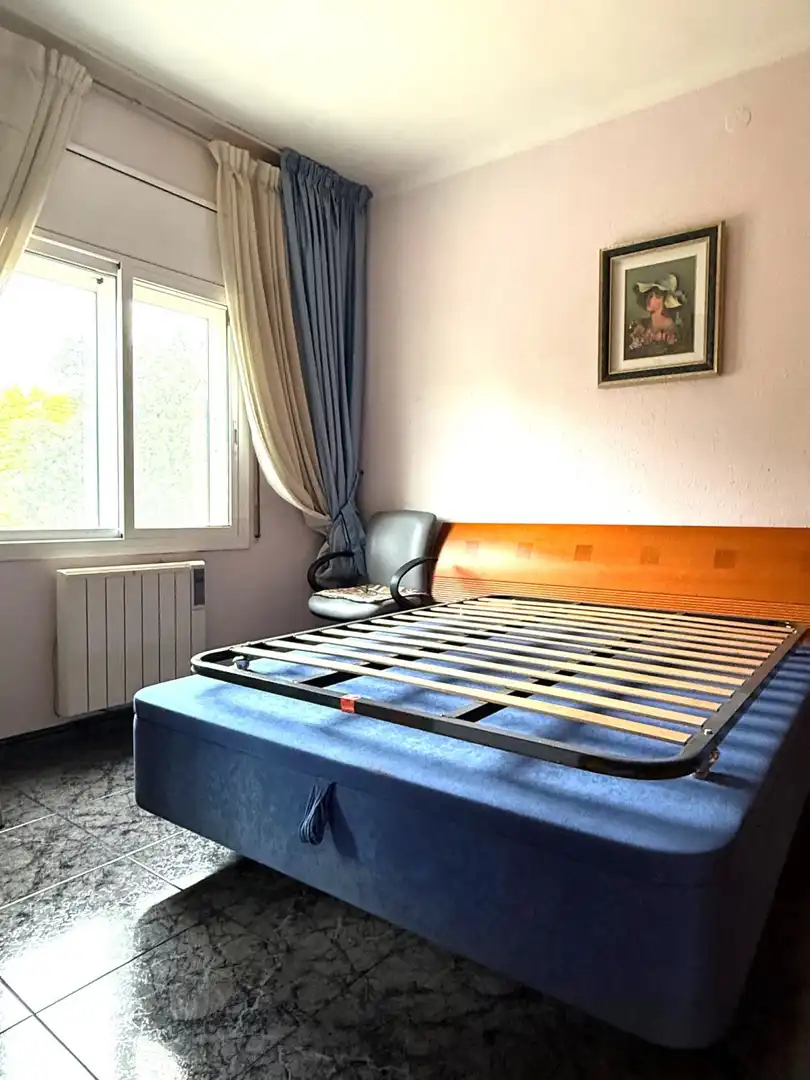 Habitación de Piso en venta en Sant Boi de Llobregat con Aire acondicionado y Balcón