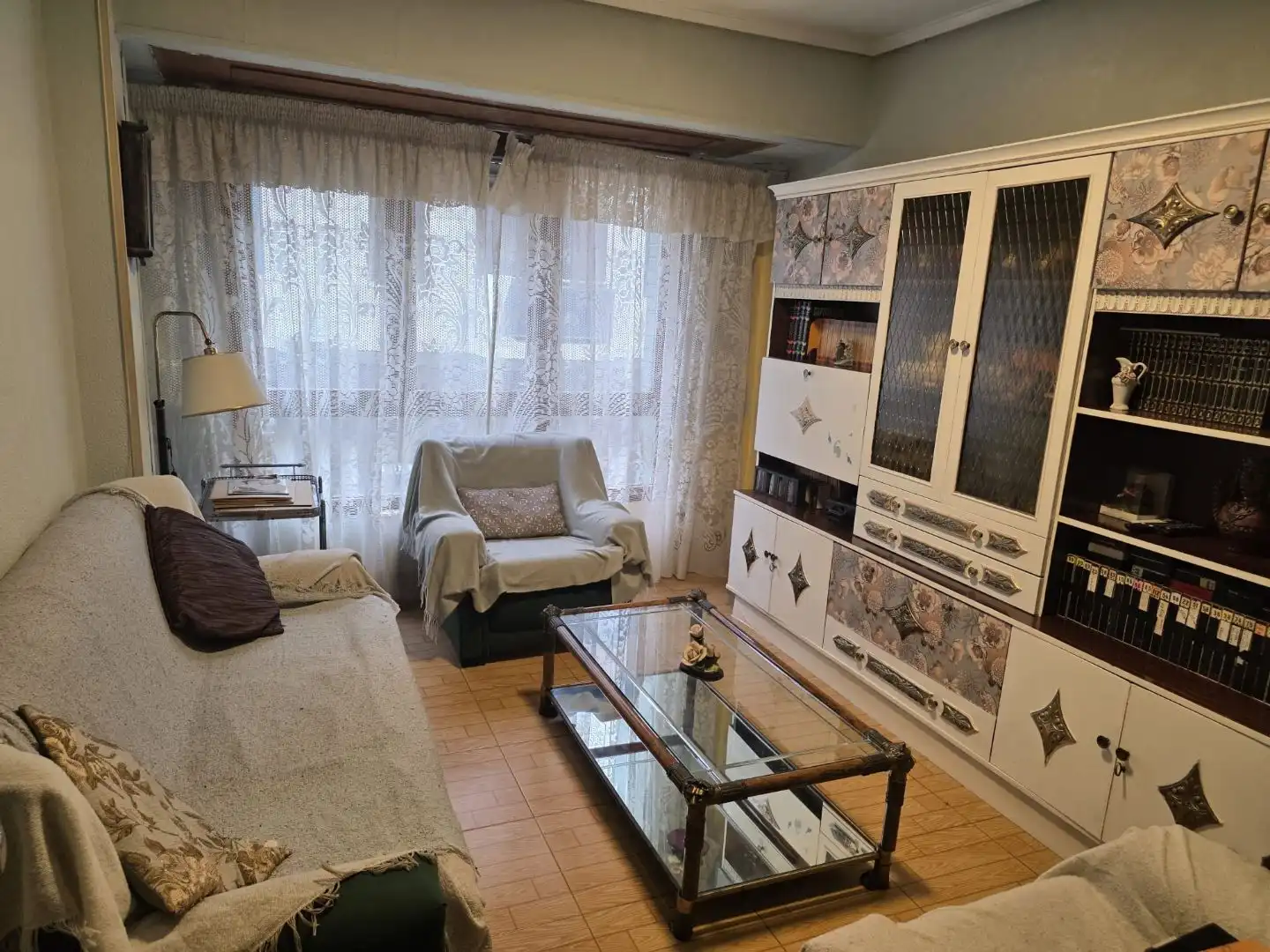 Living room of Flat for sale in Santurtzi 