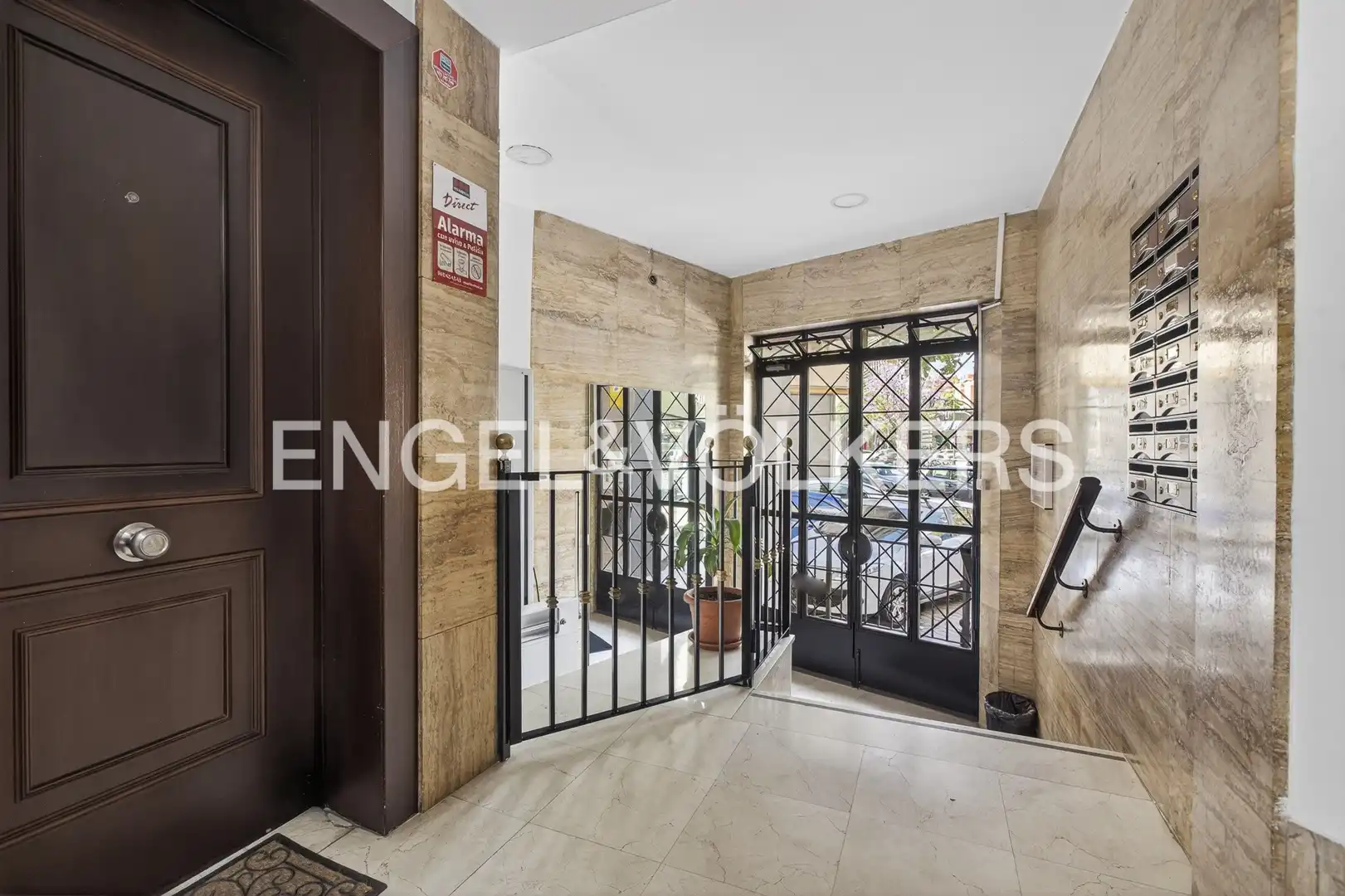 Flat for sale in Sevilla  with Heating, Parquet flooring and Terrace