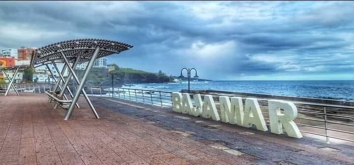 Vista exterior de Piso en venta en San Cristóbal de la Laguna con Jardín privado, Terraza y Trastero