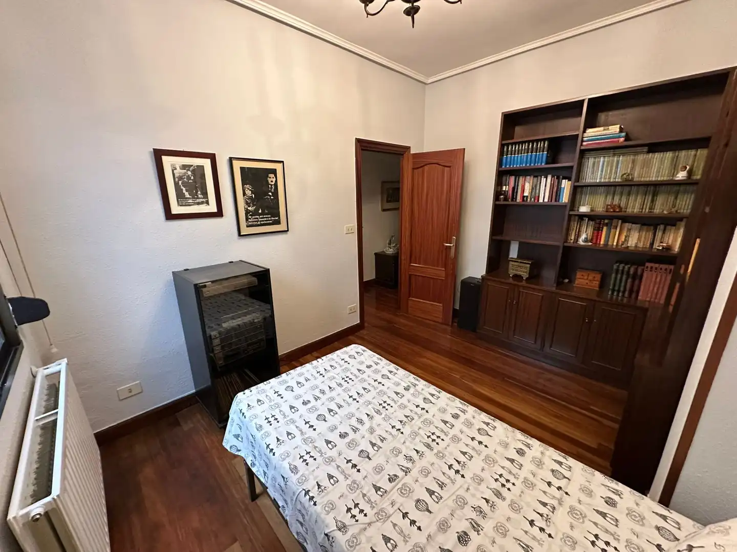 Bedroom of Flat for sale in Bilbao   with Oven, Washing machine and Balcony