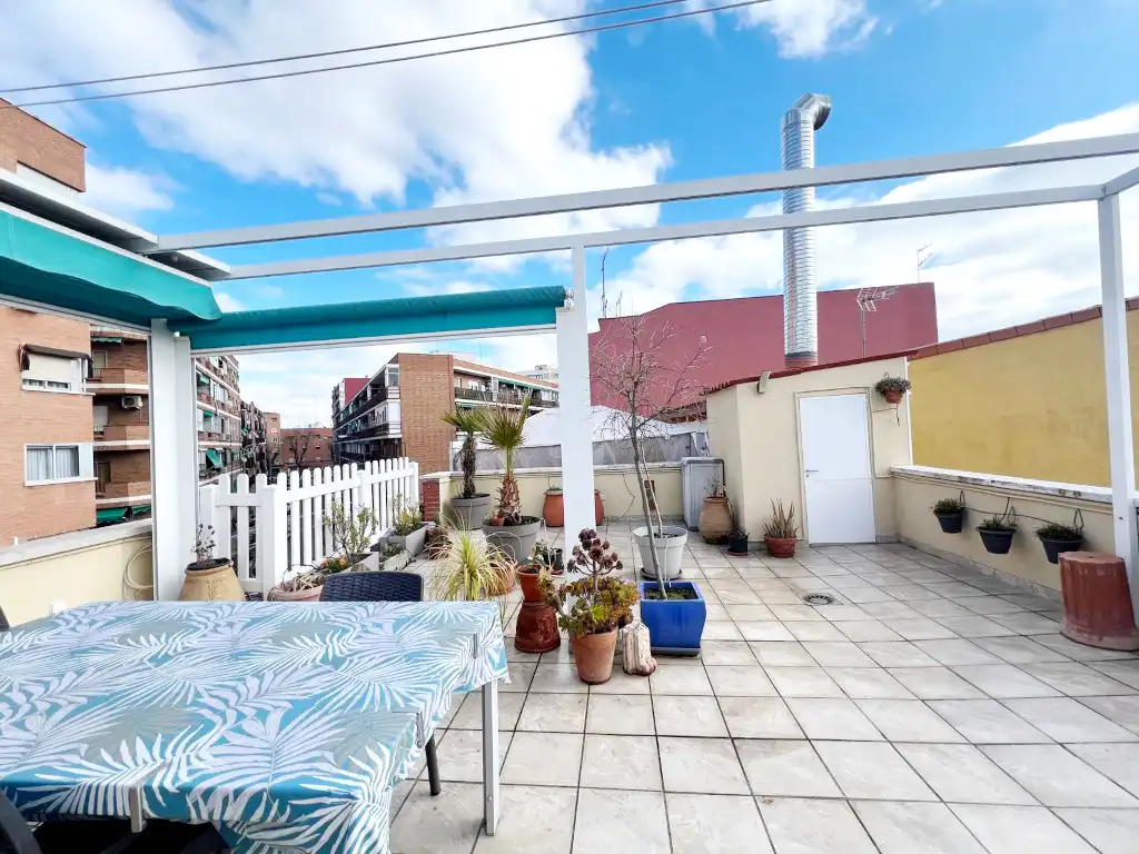 Terraza de Ático en venta en Alcalá de Henares con Aire acondicionado, Calefacción y Terraza