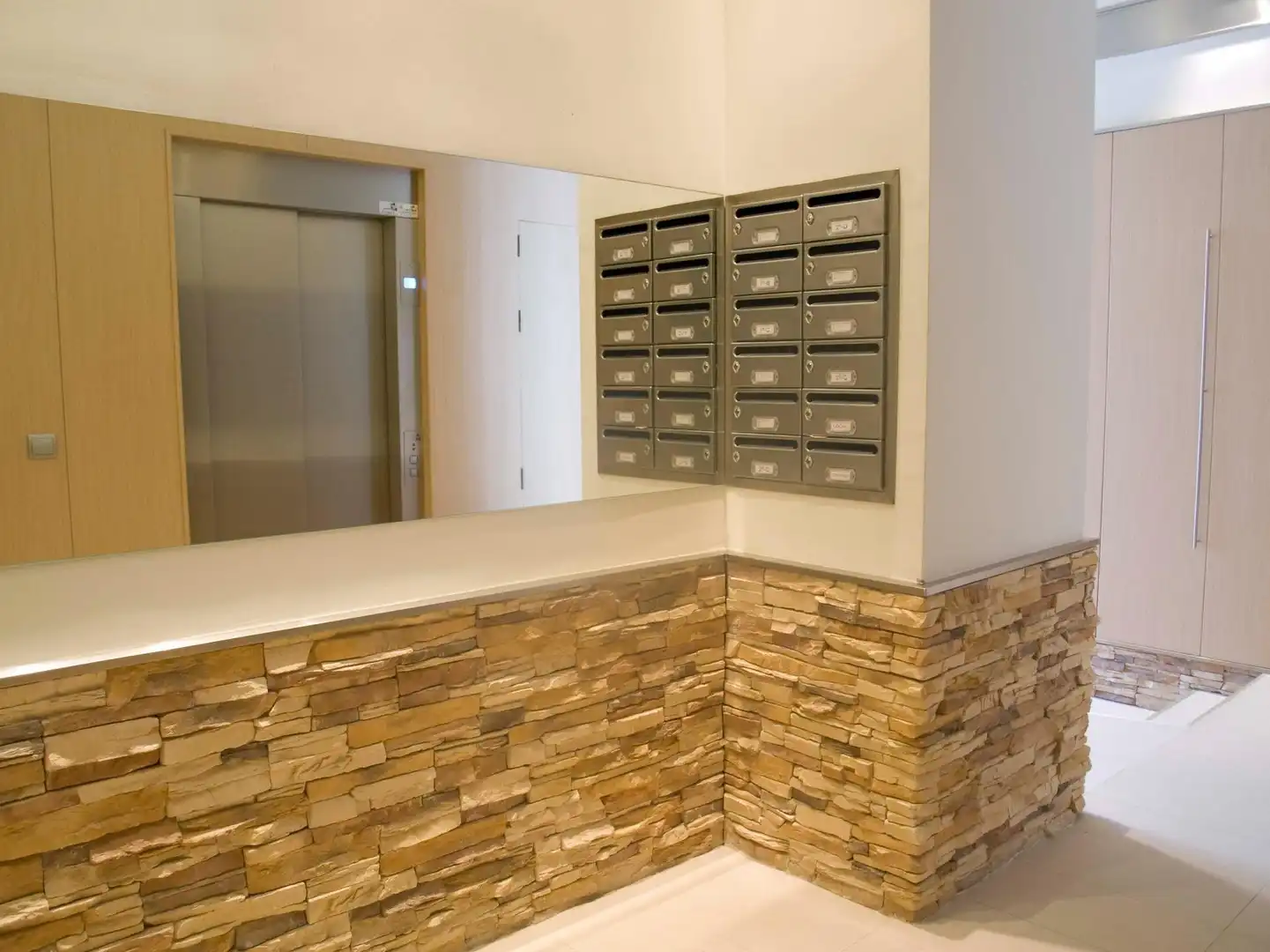 Local comercial en venta en Pueblo - Urbanizaciones, imagen 7