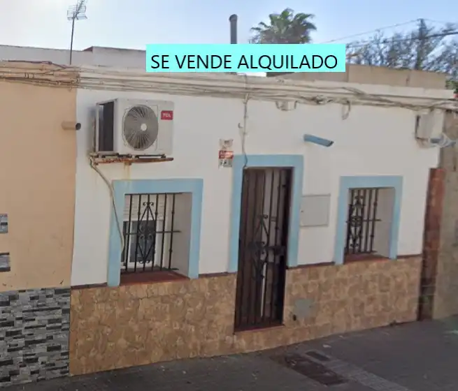 Vista exterior de Casa o xalet en venda en La Línea de la Concepción