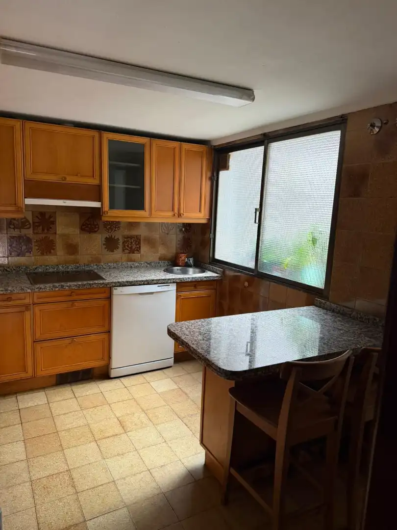 Flat with lift for sale in Calle Marqués de Santa Cruz, imagen 8