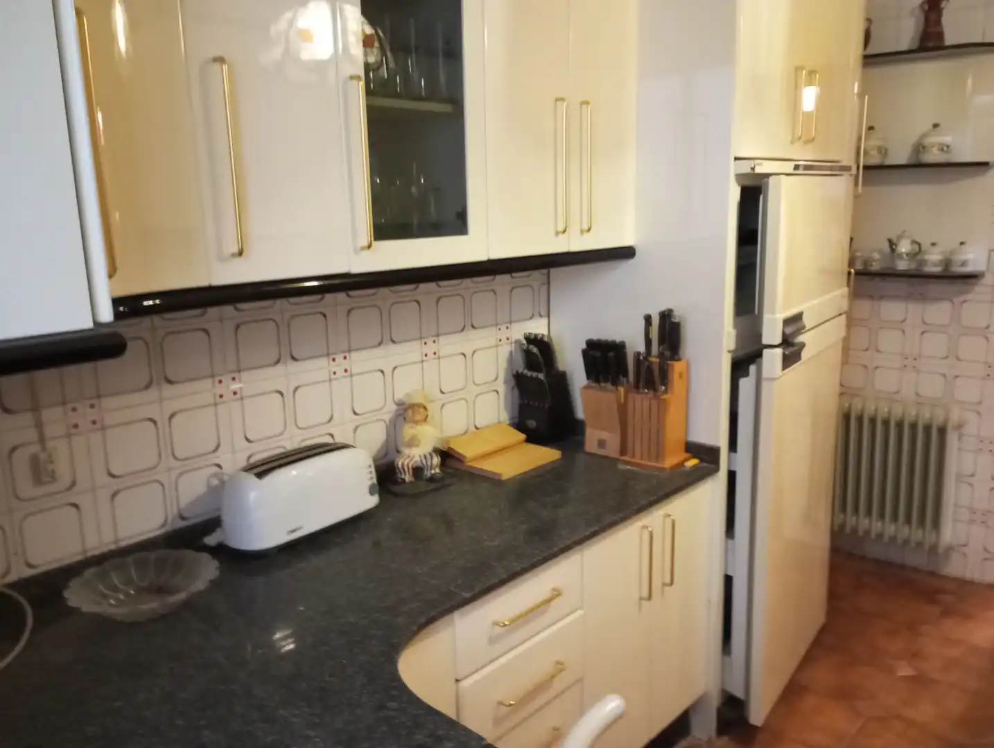 Cocina de Edificio en venta en Baza