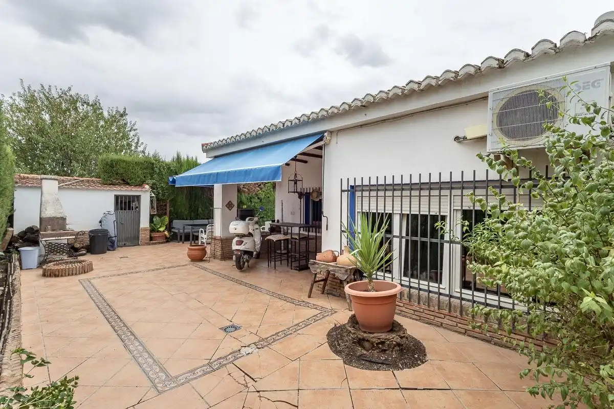 Jardí de Casa o xalet en venda en Residencial Triana - Barrio Alto