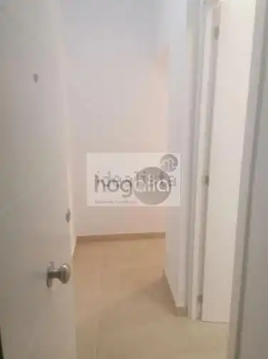 Habitación de Planta baja de alquiler en Sevilla con Aire acondicionado y Amueblado