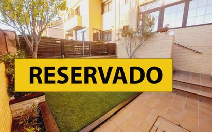 Garden of Single-family semi-detached for sale in Fuenlabrada  with Air Conditioner, Heating and Private garden