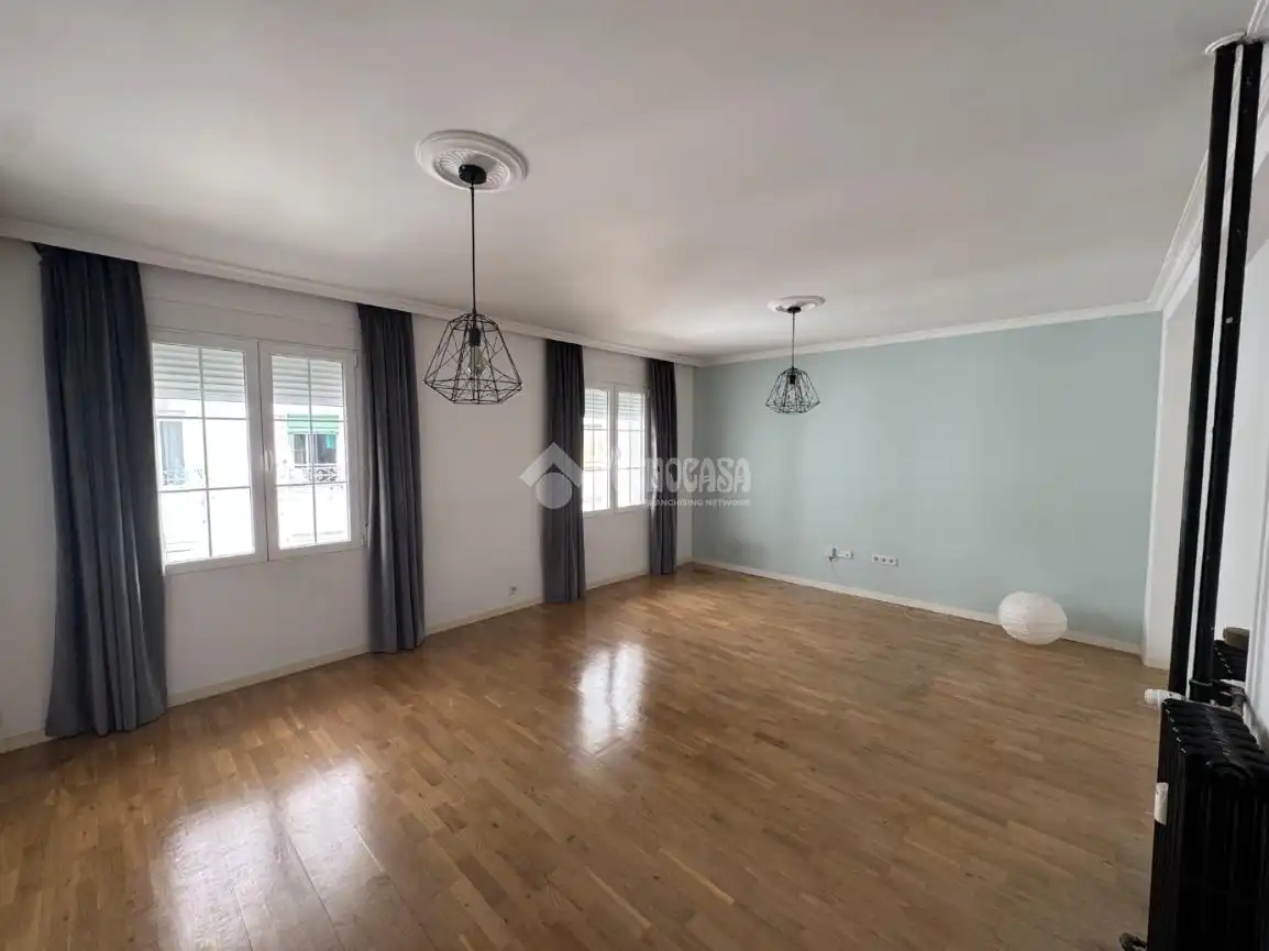 Wohnzimmer von Wohnung zur Miete in Madrid mit Klimaanlage, Heizung und Parkett