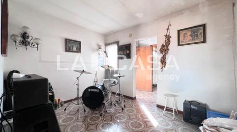 Foto 4 von Erdgeschoss zum Verkauf in La Salut, Badalona