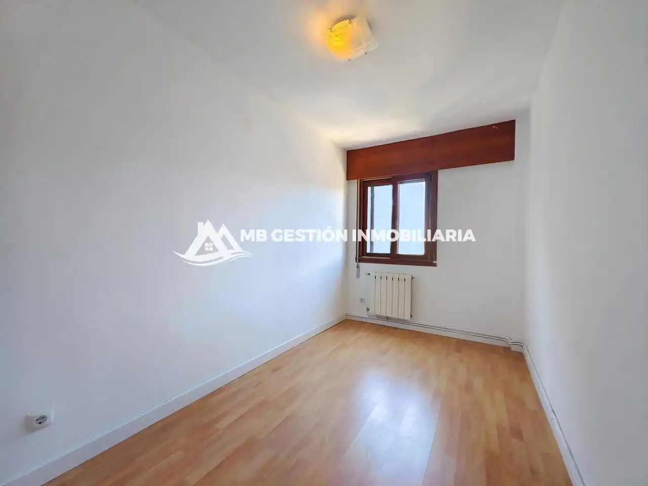 Schlafzimmer von Wohnung zum Verkauf in Fuenlabrada mit Heizung, Terrasse und Schwimmbad