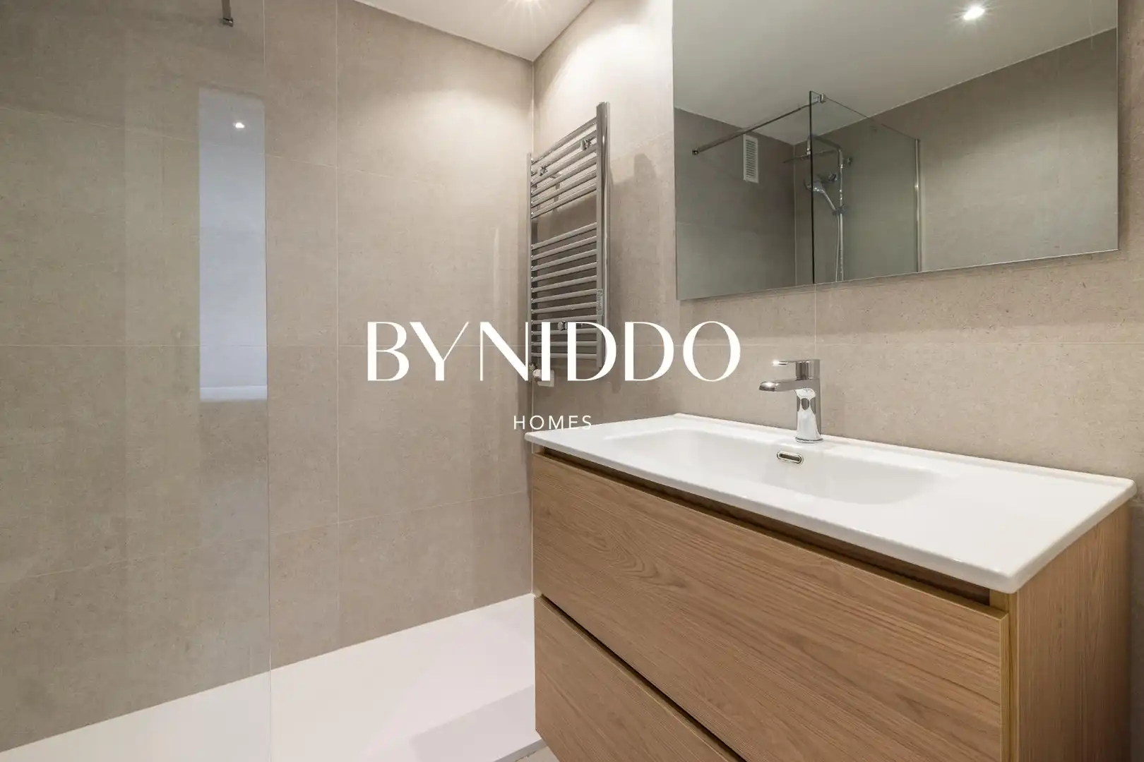 Baño de Ático en venta en Sant Cugat del Vallès con Aire acondicionado, Calefacción y Parquet