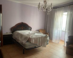 Bedroom of Single-family semi-detached for sale in Santiago de Compostela   with Furnished