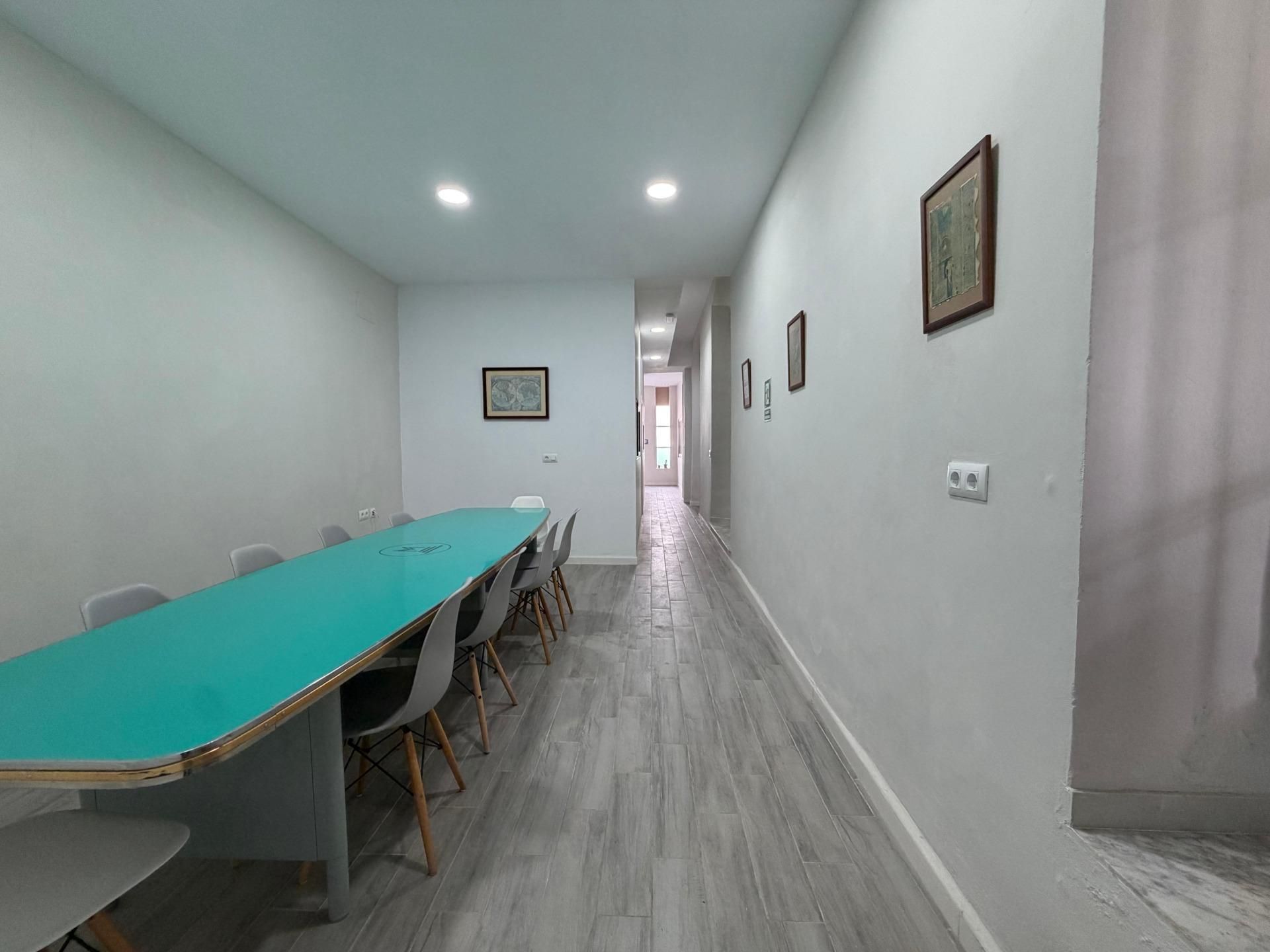 Erdgeschoss zum Verkauf in Núcleo urbano