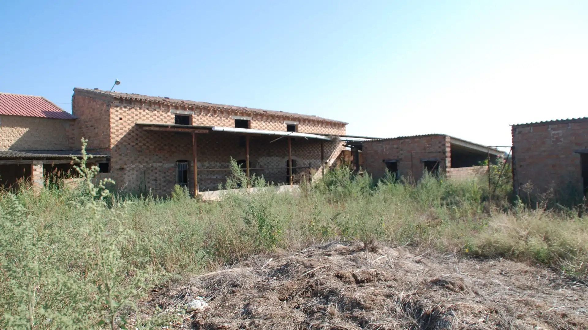 Exterior view of Premises for sale in Pueyo de Santa Cruz