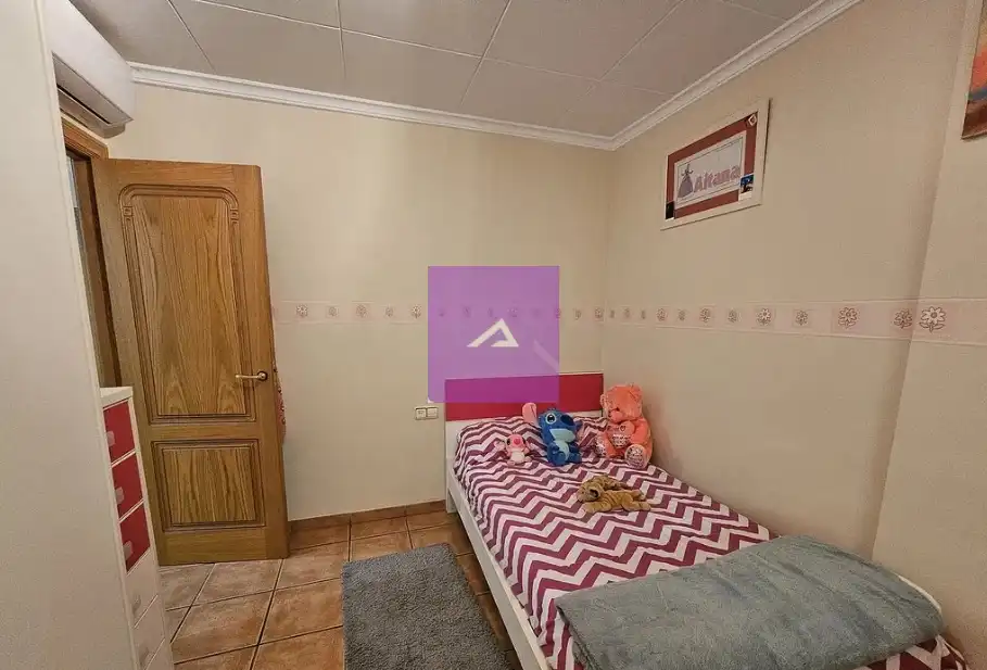 Dormitori de Casa o xalet en venda en Albal amb Aire condicionat, Terrassa i Balcó