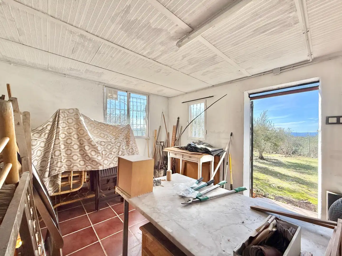 Finca rústica en venta en Piedralaves con Jardín privado, Terraza y Trastero