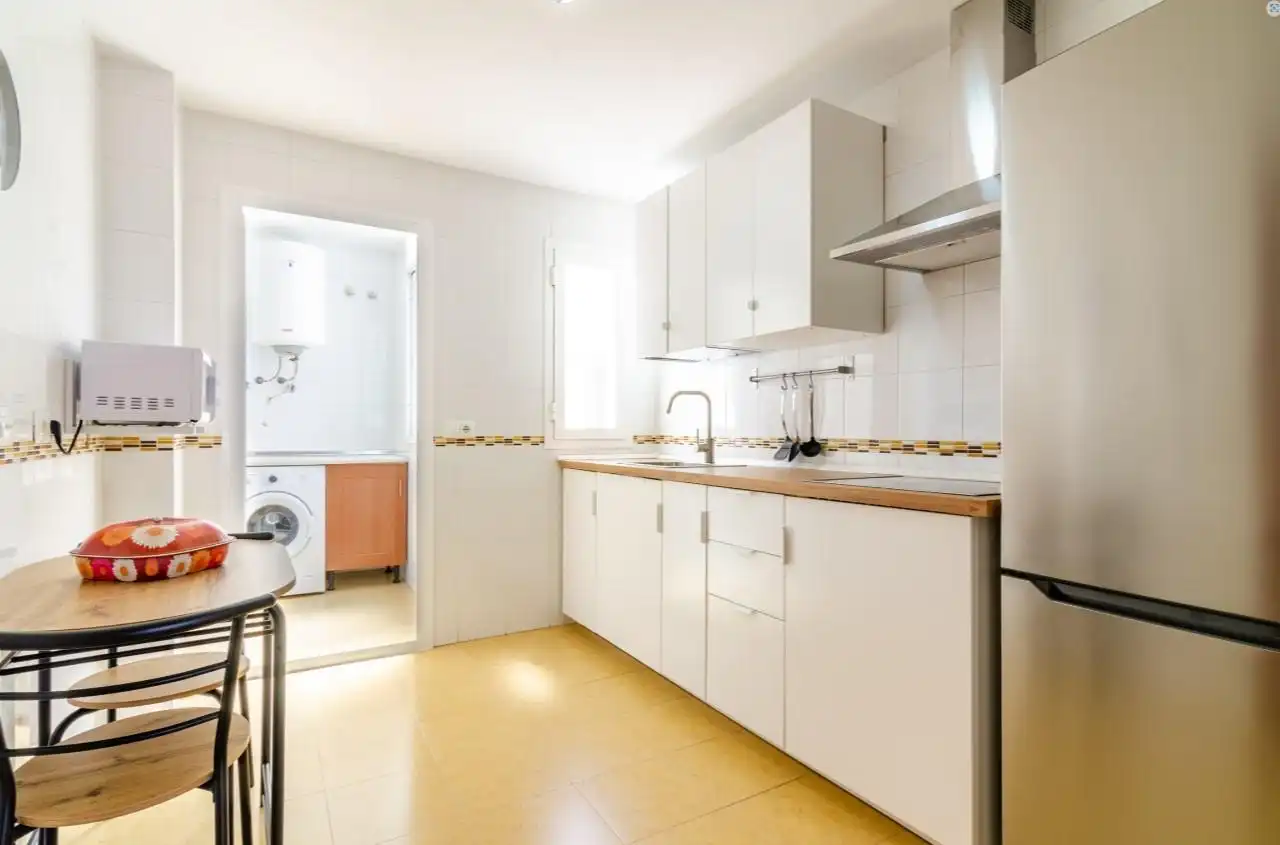 Cocina de Ático de alquiler en Rincón de la Victoria con Aire acondicionado, Calefacción y Jardín privado