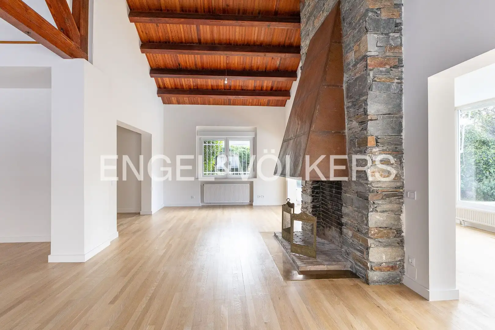 Houses for rent in Madrid  with Air Conditioner, Heating and Private garden